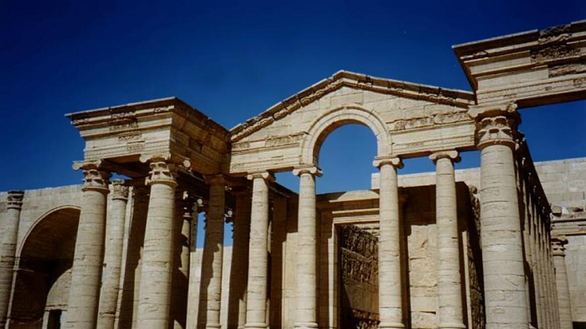 Ιράκ: Οι τζιχαντιστές κατέστρεψαν και την ηλικίας 2.000 ετών αρχαία πόλη Χάτρα